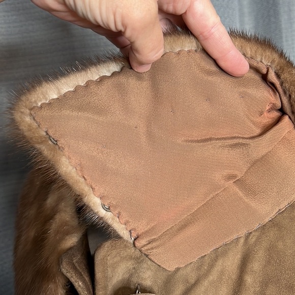VINTAGE SUEDE WOMENS LONG JACKET WITH FUR NECKLINE SIZE MEDIUM - Picture 6 of 11